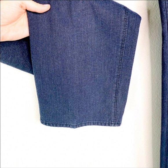 SOLD Hugo Boss Maine Regular Fit Jean - Picture 7 of 8